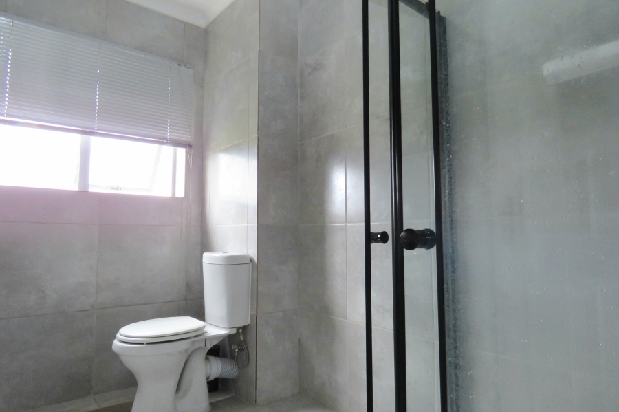 To Let 2 Bedroom Property for Rent in Gordons Bay Central Western Cape